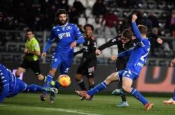 HTH Sports-沃尔夫斯堡在主场不敌科隆，遭遇失利