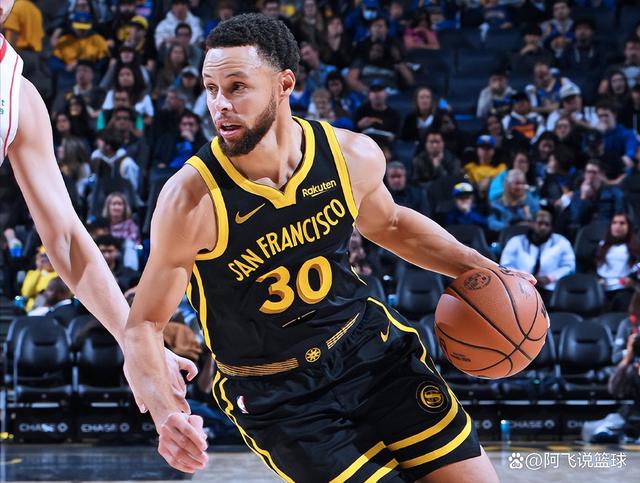 关于青岛队翻盘太阳,克莱点燃赛场的信息 关于青岛队翻盘太阳,克莱点燃赛场的信息