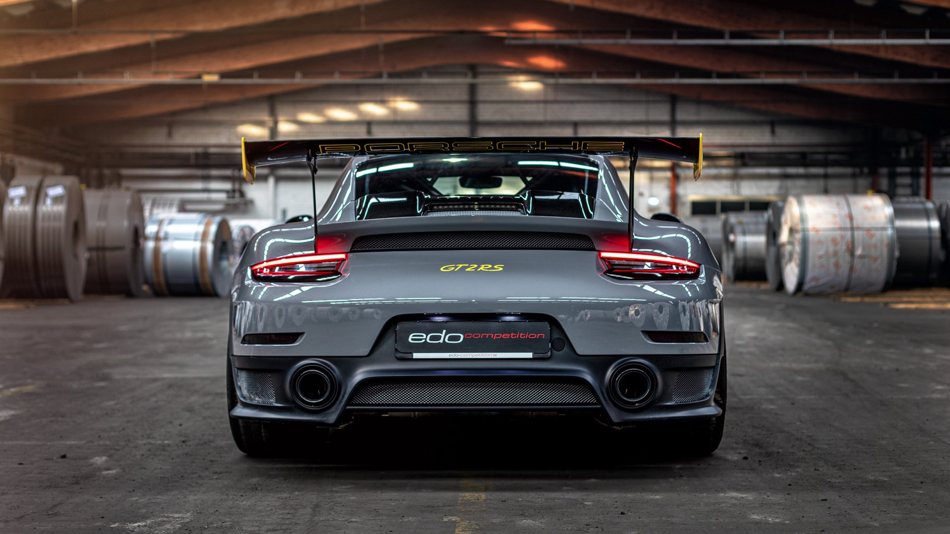 绿茵场上的压制与接管,克罗地亚的启示与萨卡的闪耀